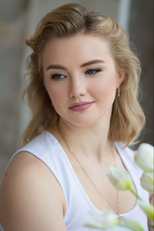 Женский портрет Нежность фото превью