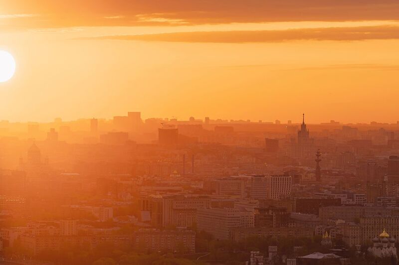 москва, ххс, рассвет, городской пейзаж, Moscow, высотка на Котельнической набережной Рассвет над Москвой фото превью