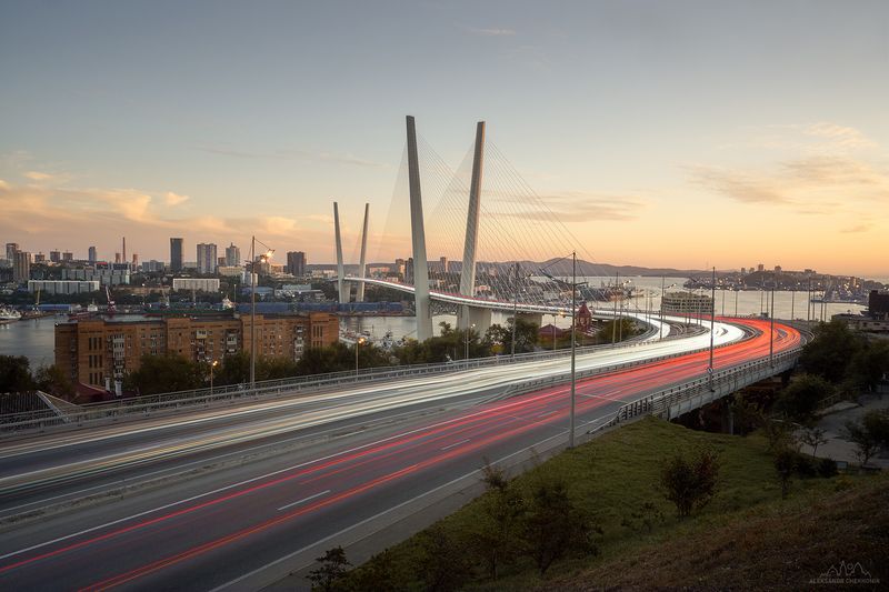 Владивосток, золотой мост,вечер Золотой мост фото превью