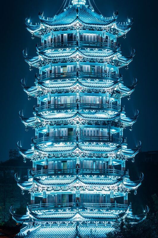 Sun and Moon Pagodas, Guilin фото превью