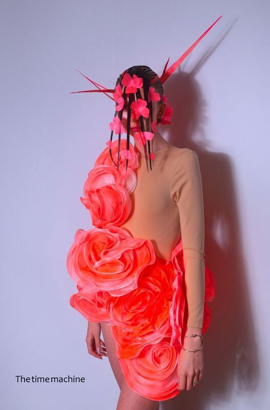 Модный показ фото превью