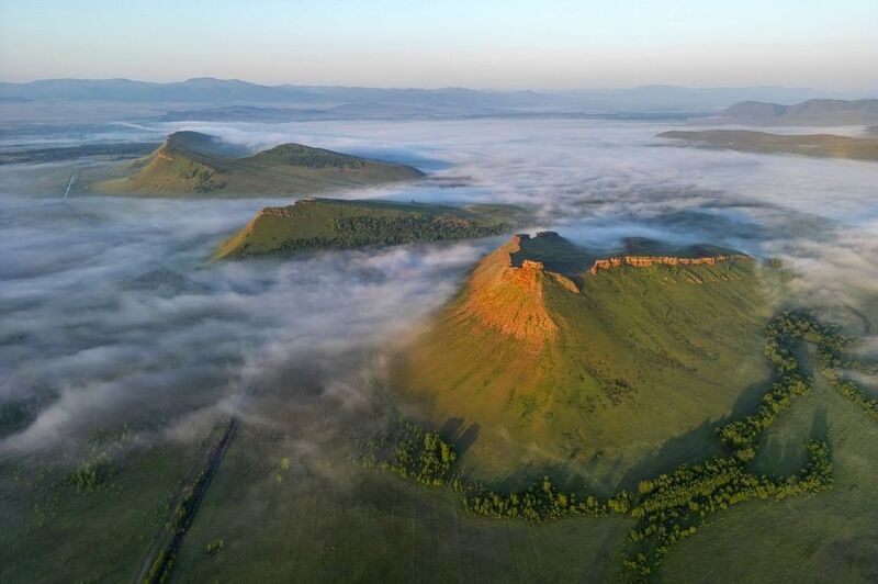 Изумрудный город и желтый туман фото превью