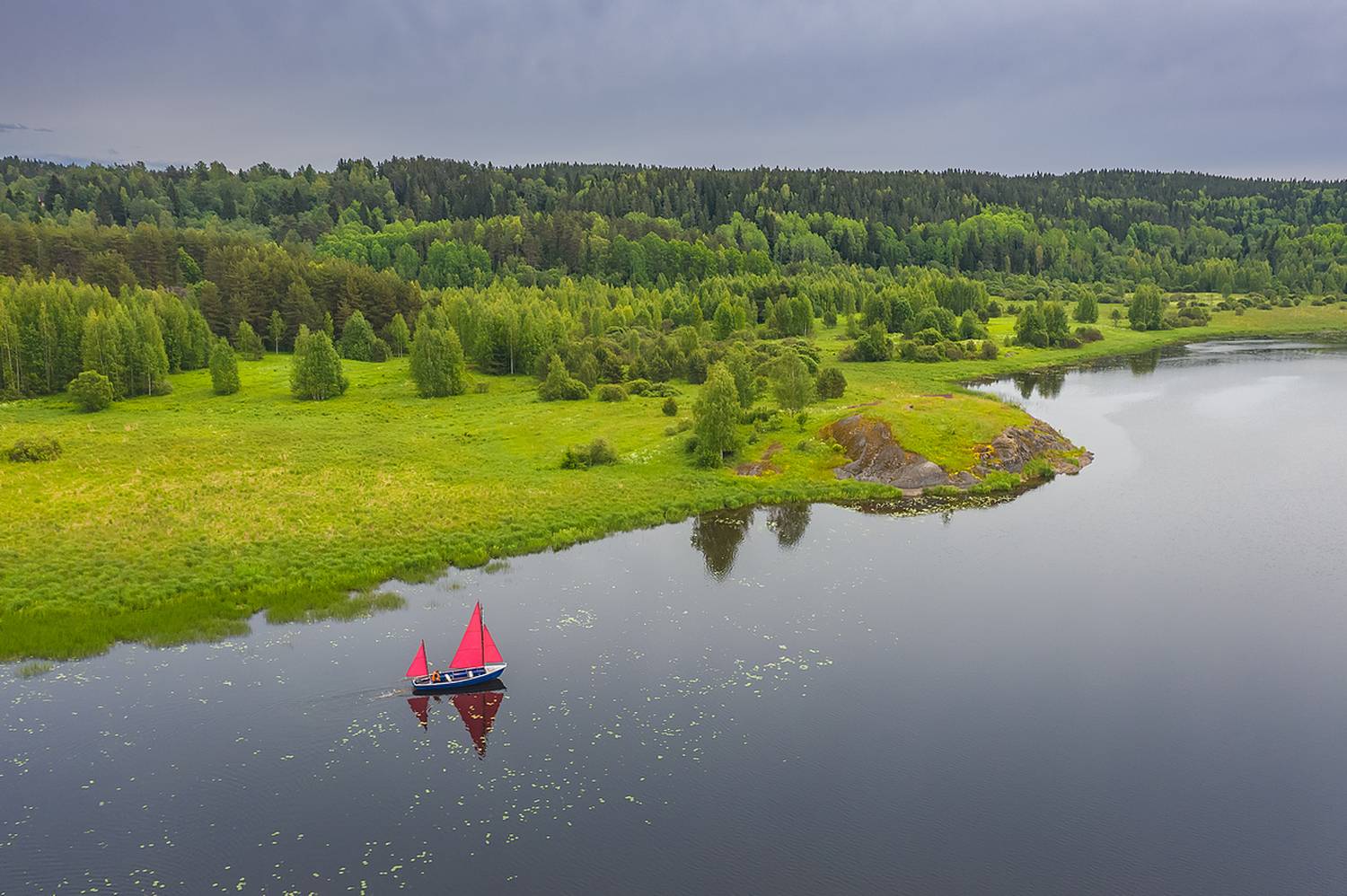 паруса карелии, импилахти, алые паруса, ладожские шхеры, карелия, ладога, северное приладожье, белые ночи, штиль, швертбот, минимализм, сортавала, питкяранта, русский север,северная природа, северный пейзаж, пейзажи карелии, Уютнов Кирилл