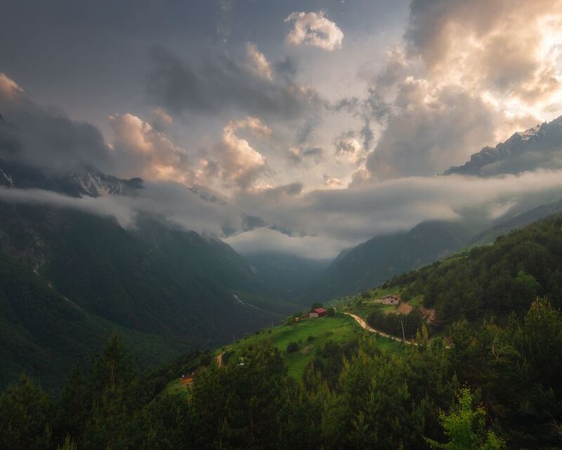 Облачные закаты фото превью