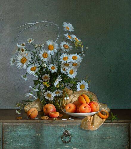 Абрикосы поспели