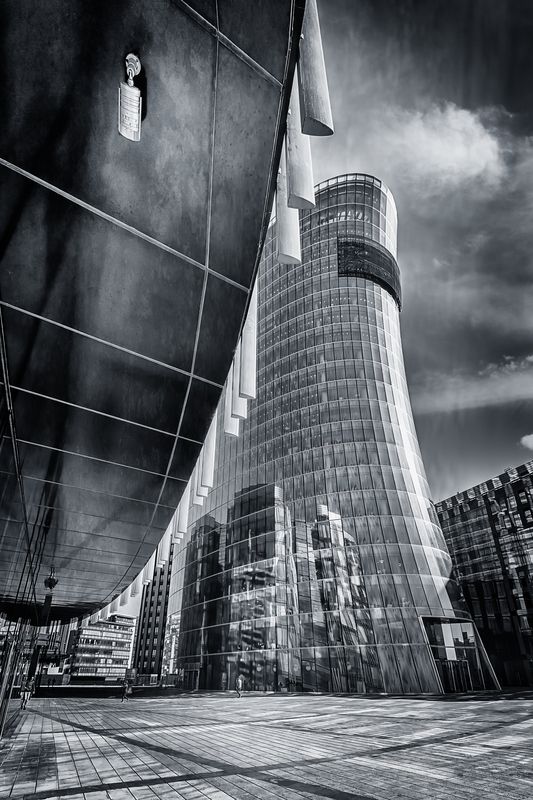 город архитектура чёрно белое Банк СПБ фото превью