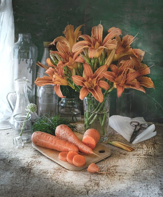 Оранжевый натюрморт. фото превью