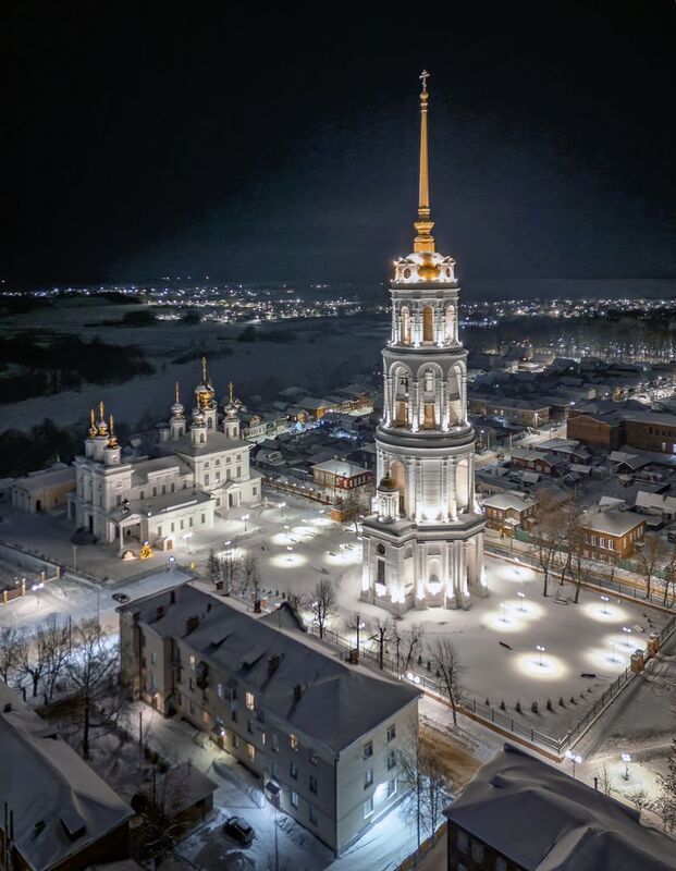 Колокольня Воскресенского собора в Шуе фото превью