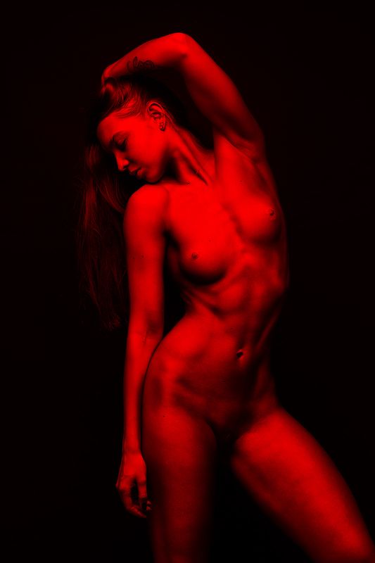 red фото превью