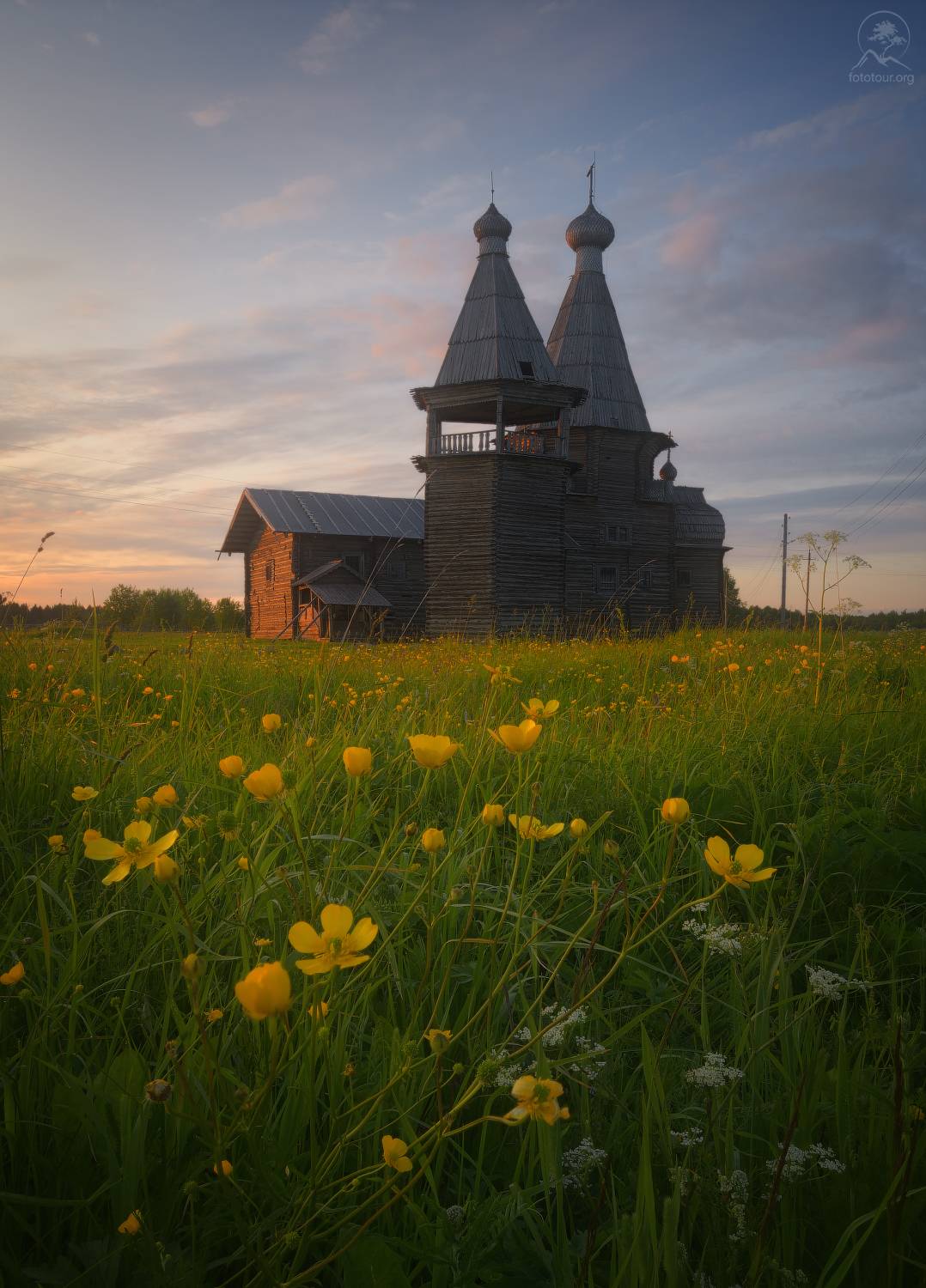 храм, лето, закат, цветы, фототуры 2025, Гордиенко Анатолий