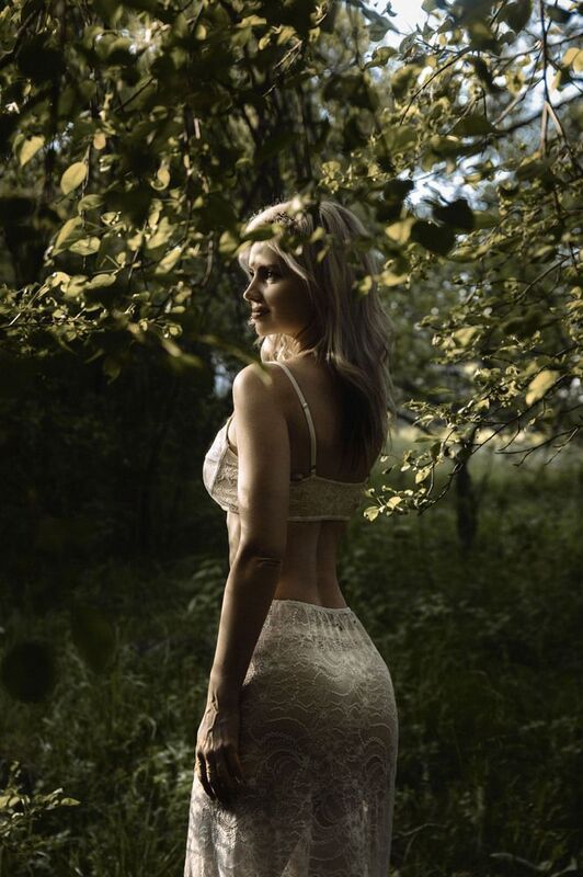 Tanya фото превью