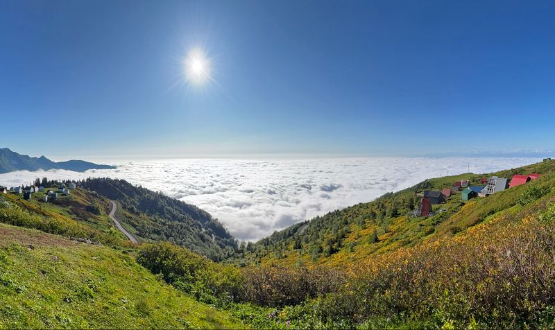 небо, облака, горы, солнце, лето На берегу неба фото превью