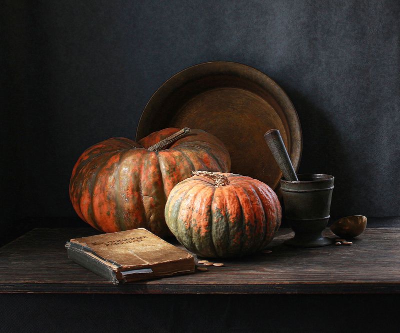 натюрморт, фотонатюрморт, still life, stillifefoto, ретро_натюрморт, старая_книга, тыква, наталья_казанцева С кулинарной книгой фото превью