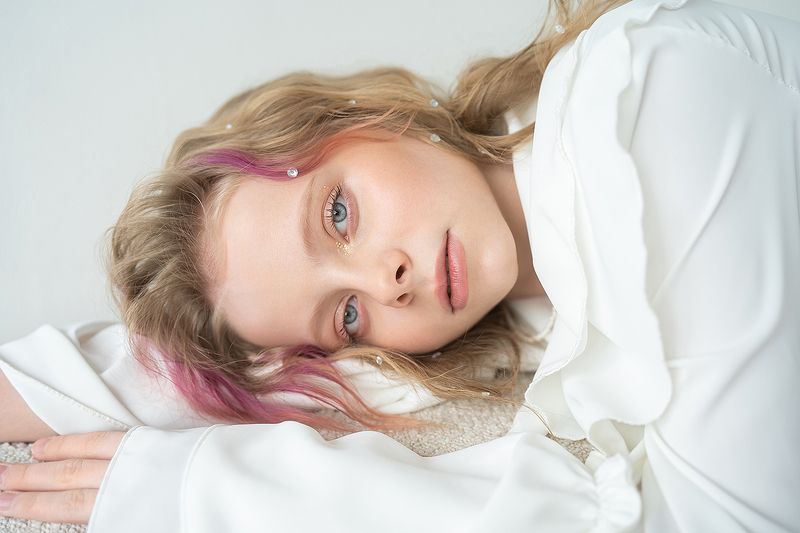 девочка,девушка, детский портрет, портрет, глаза, взгяд,свет  фото превью