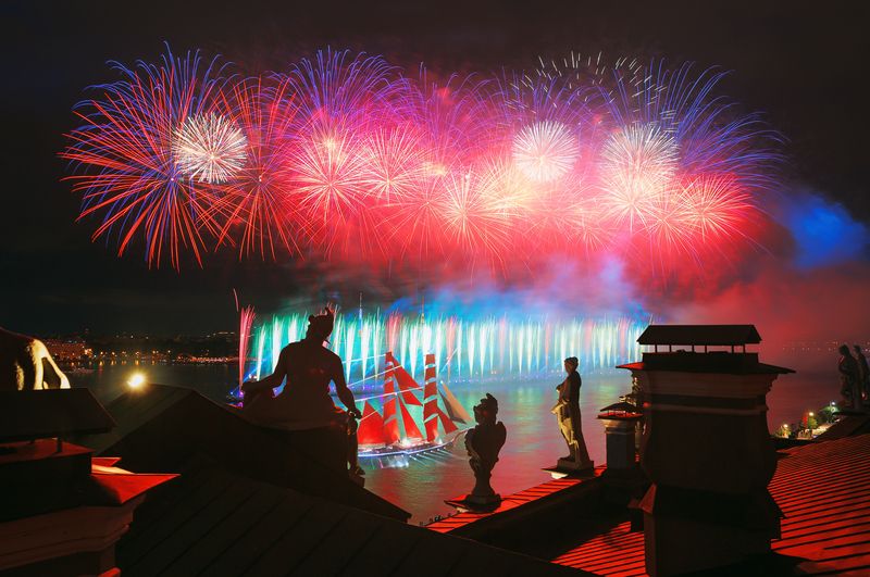 Санкт Петербург Салют над Невой фото превью