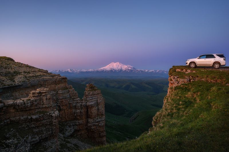 кавказ, карачаево-черкесия, кчр, горы, бермамыт, скалистый хребет, эльбрус, рассвет, рассвет в горах В ожидании рассвета фото превью