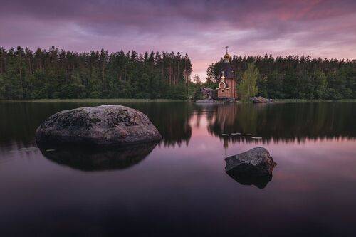 Вуокса в объятиях вечерних красок