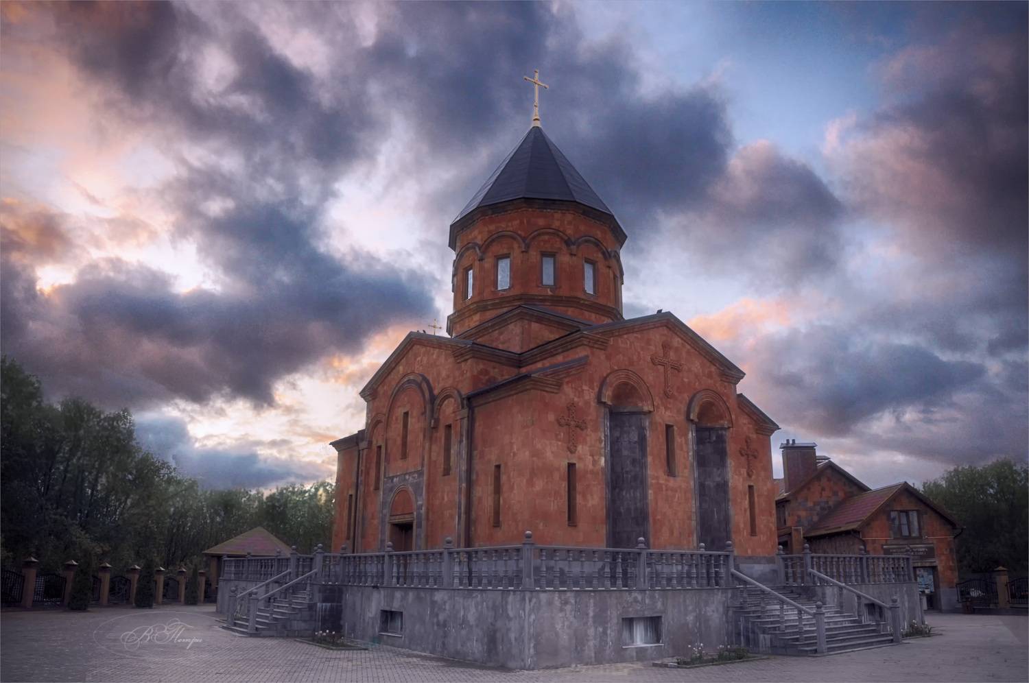 церковь облака, Вера Петри