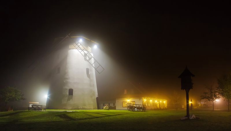 туман ночь пейзаж Ночной туман фото превью
