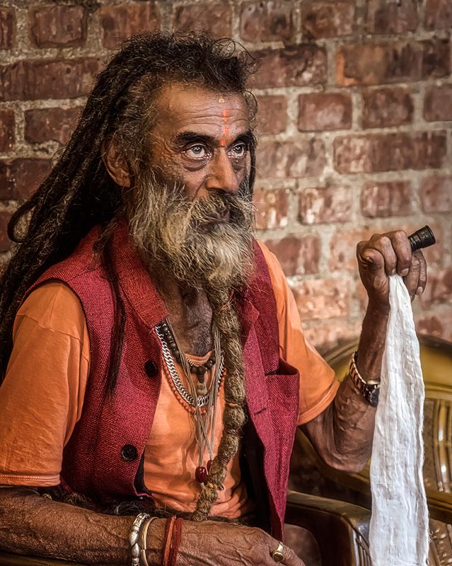 Садху фото превью