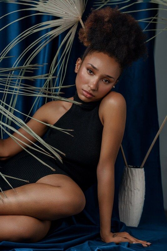 Аманда фото превью