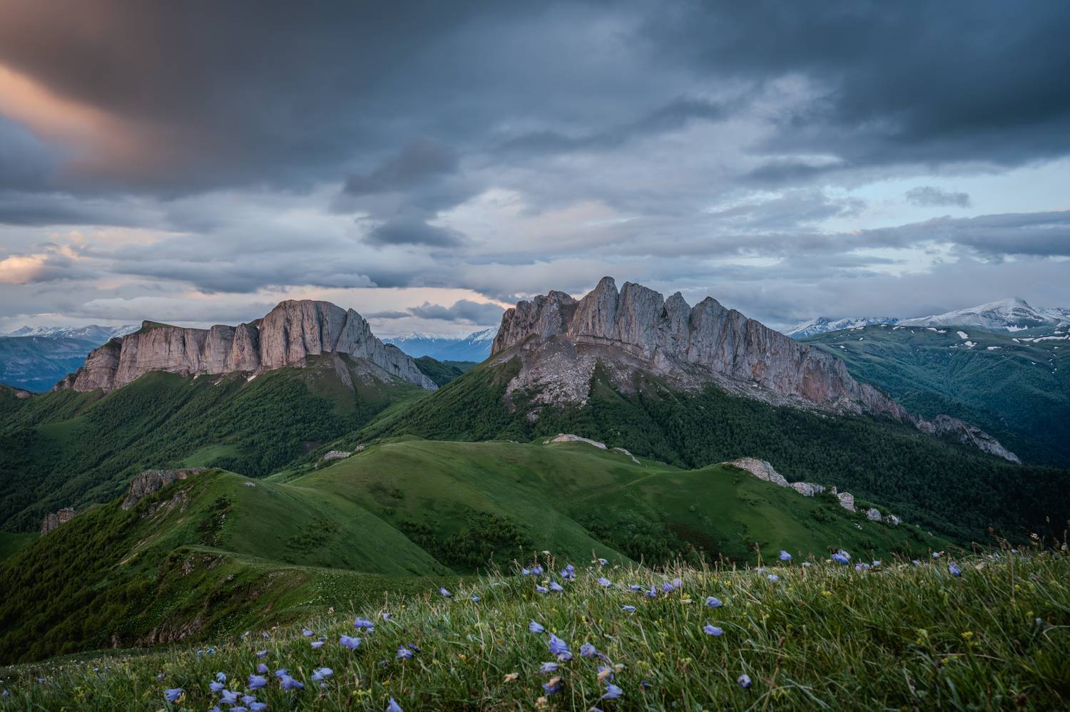 ачешбоки, чертовы ворота, адыгея, большой тхач, кавказ, горы, утро, облака, Шишкалов Константин