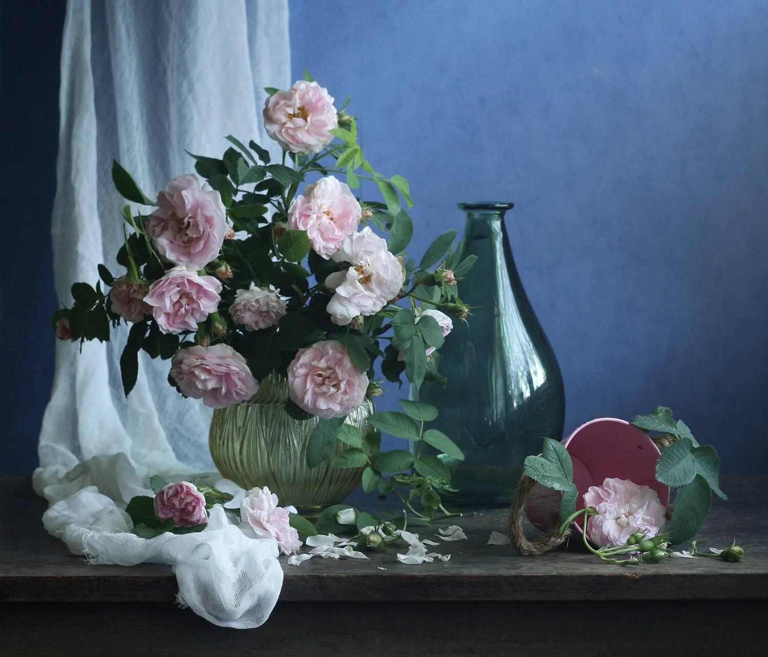 , Людмила Хрусталева*