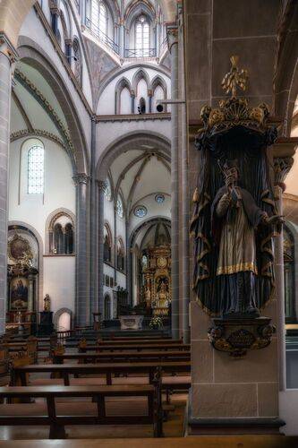 KIRCHE WERDEN 799 Jahre