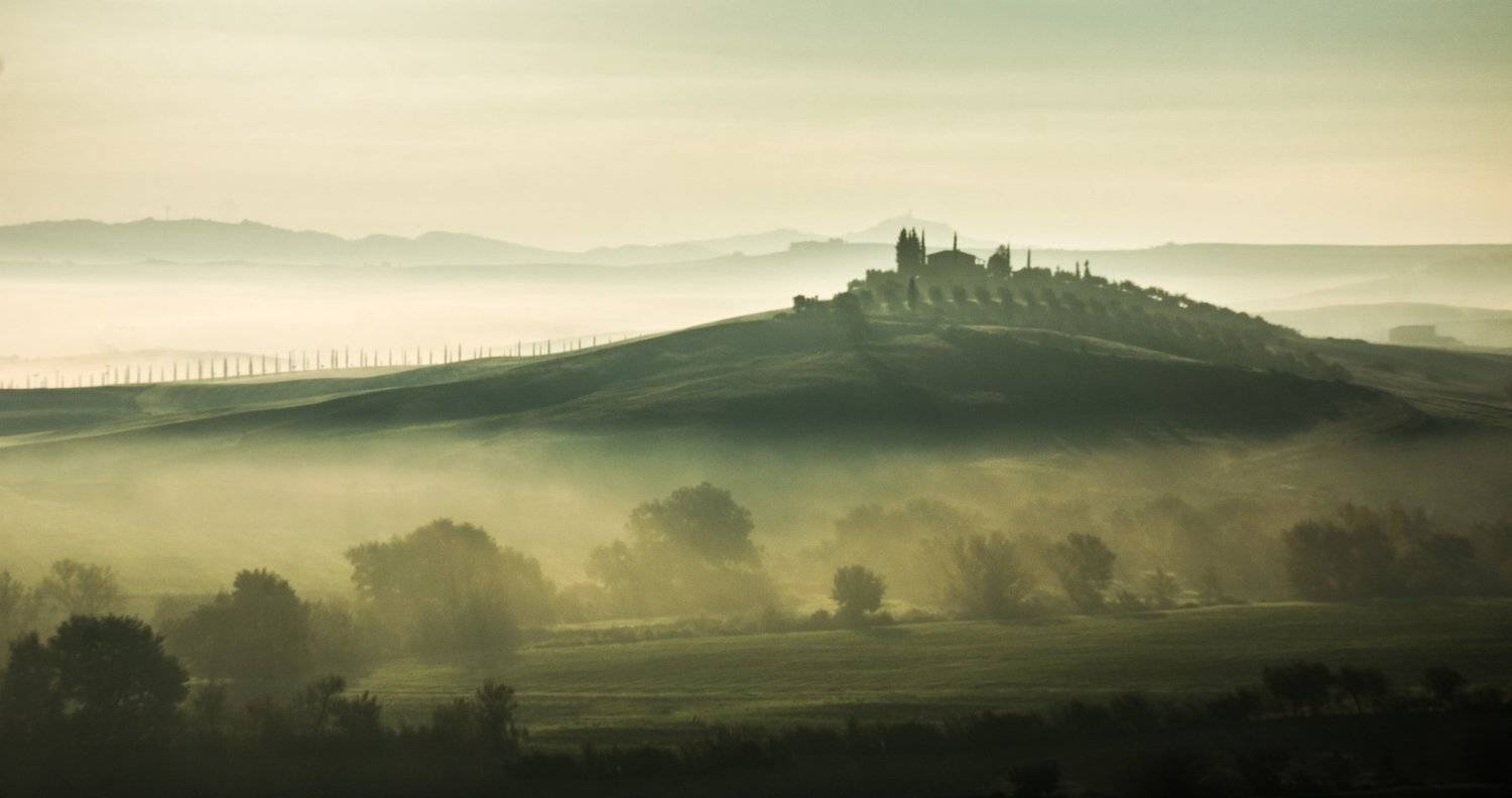 Tuscanynaturemorningfoglandscape, Ашот Григорян