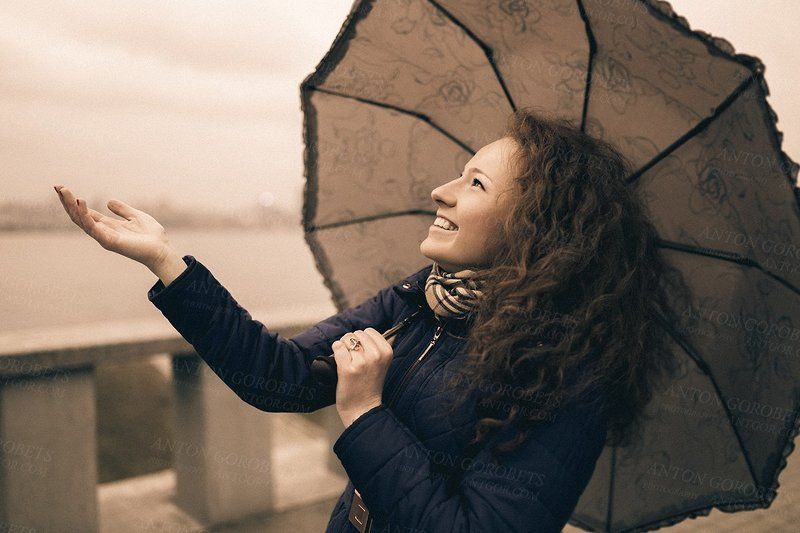 mood, portrait, rain, rainbow, smile, weather, woman Кажется дождь собирается... фото превью