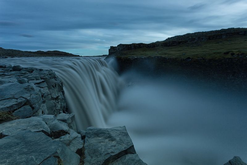Деттифосс, Исландия Ночной Деттифосс фото превью