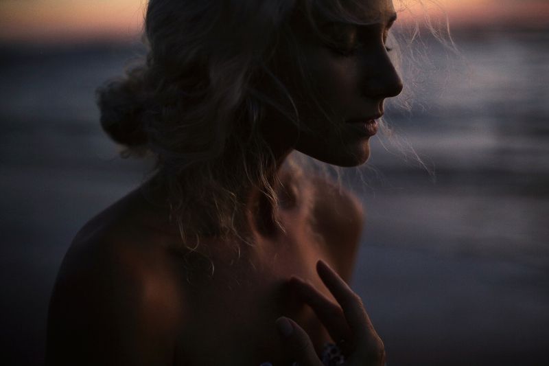 face, girl, ocean, portrait, sea, sunset, wind Mary фото превью