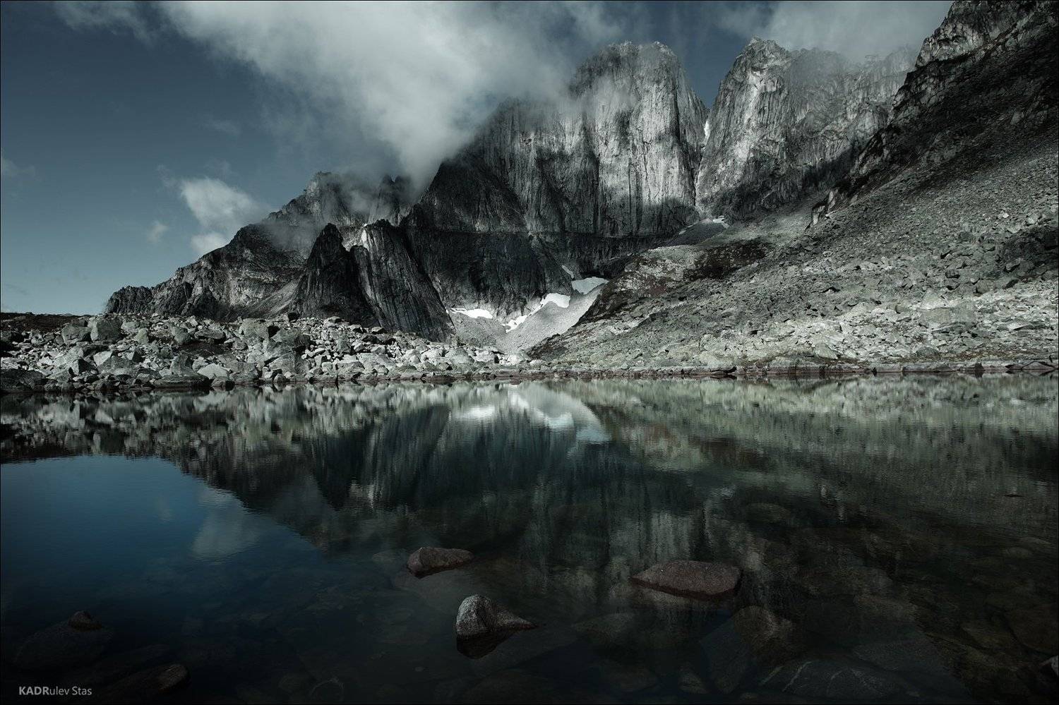 Гарделан Баргузин, Стас Кадрулёв