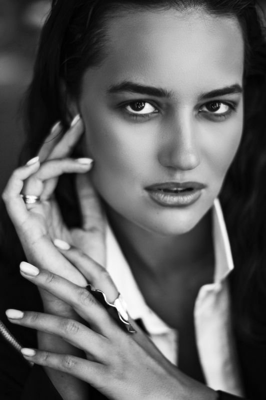женский портрет Анастасия фото превью