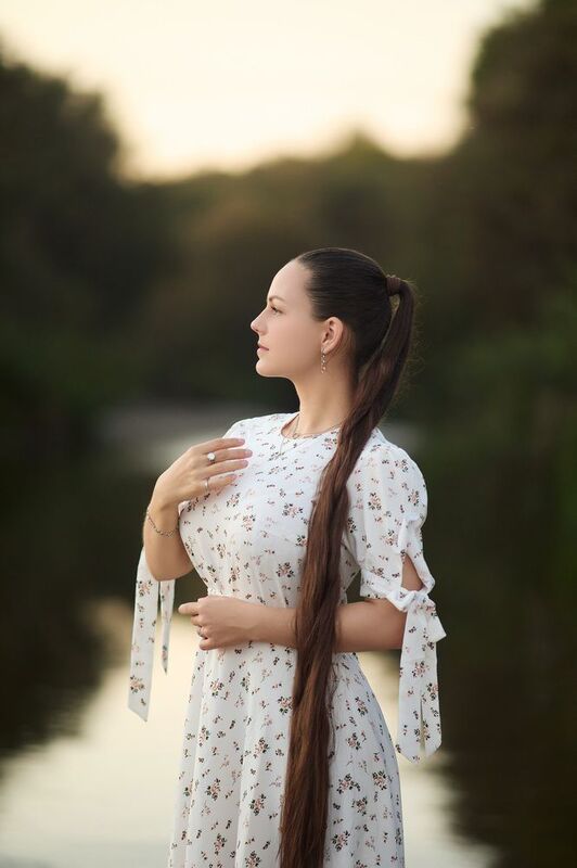 Портрет, Женский портрет, Постановочная фотосессия, Фотосессия на природе, Фотограф Олег Мороз, Творческая фотосессия  фото превью