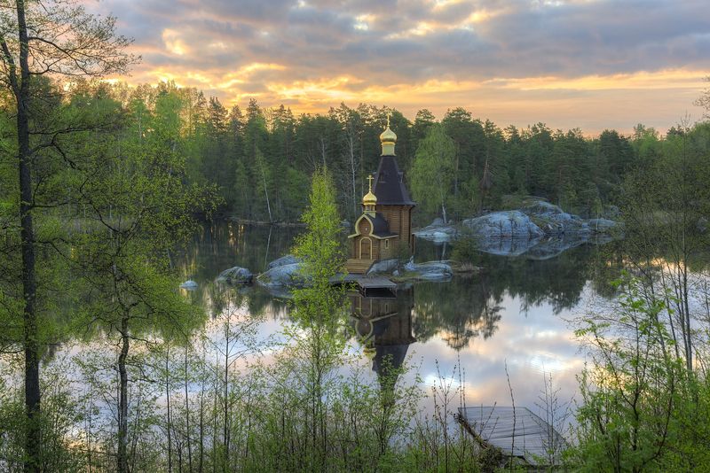 весна, утро, церковь  фото превью