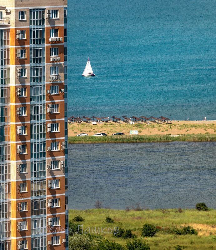 новороссийск, город, краснодарский, цемесская бухта, чёрное море, залив, морское, корабли, корабль, судно, дома, побережье, берег, отдых, лето, Открытки из Новороссийска фото превью