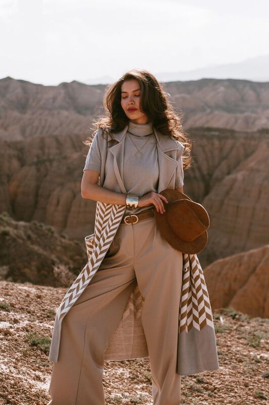 женский портрет Анель фото превью