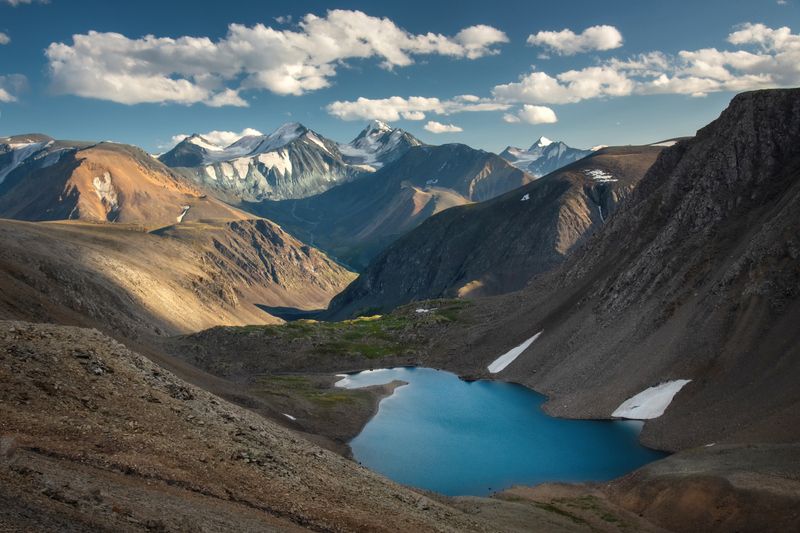 алтай, горный алтай, пейзажи алтая, кош-агачский район, горное озеро, летний алтай, горы, южно-чуйский хребет, осыпи, горный хребет Жемчужина рыжих осыпей фото превью