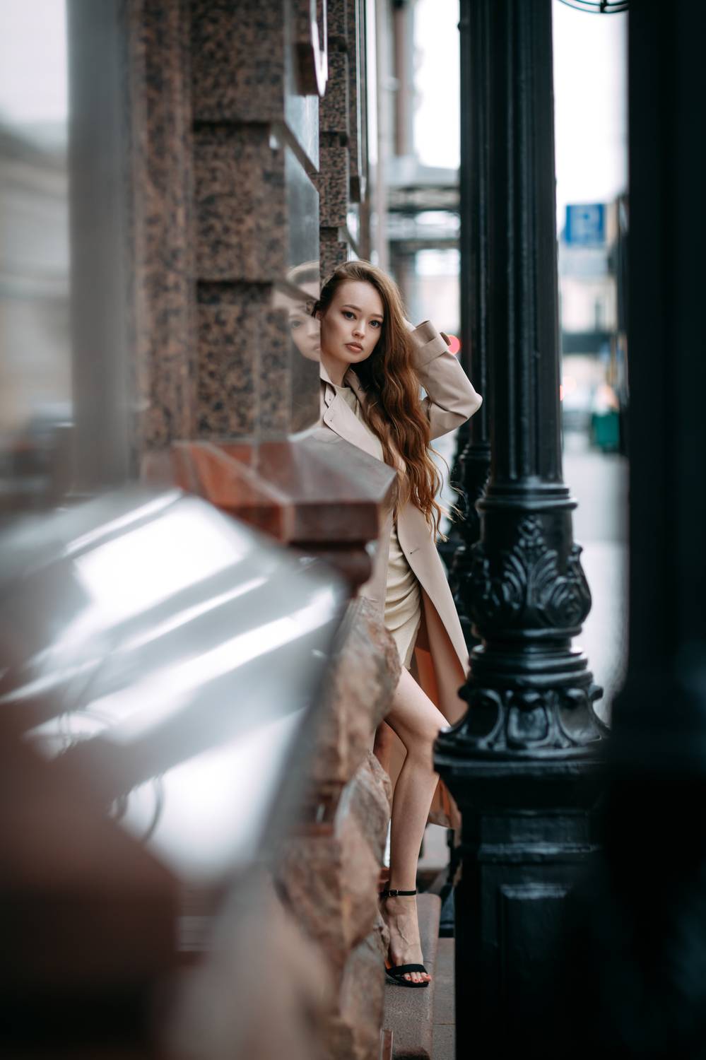 молодая девушка, городской стиль, дворы, на открытом воздухе, Алексей Плешков