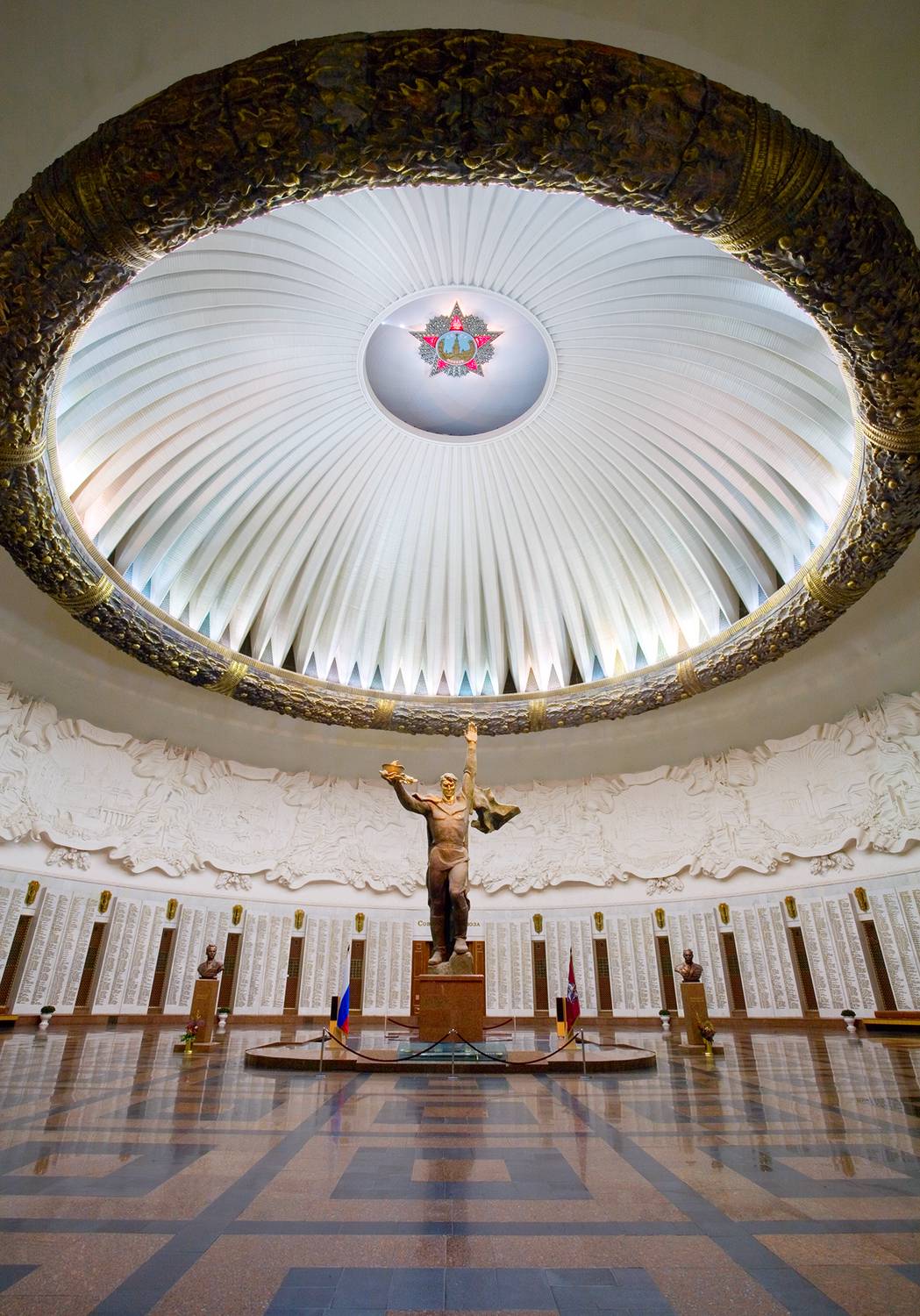 , Андрей Петросян