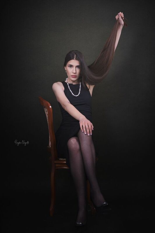 portrait, woman, studio, girl, beuty, model Tension in Elegance фото превью