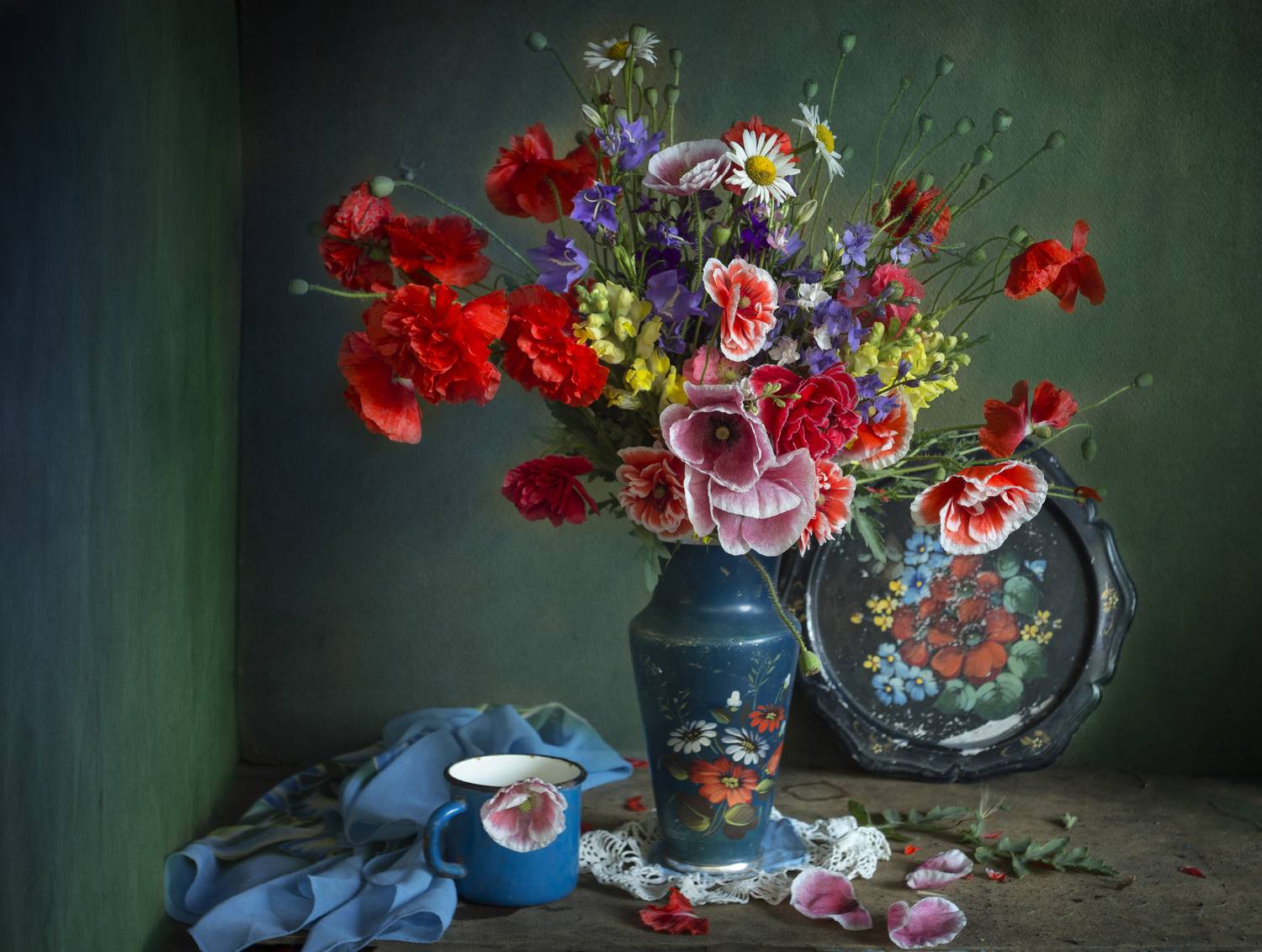 маки, колокольчики, кувшин. кружка, букет, Зимина Лионелла