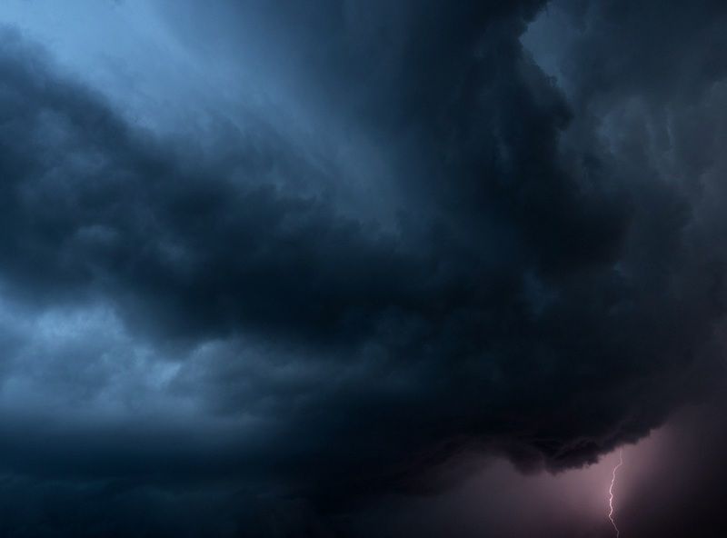 июль, свет, вечер, природа, гроза 15 июля 2025г. Тульская обл. фото превью