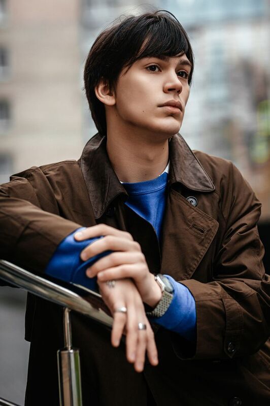 юноша, дворы, улица, стрит Илья фото превью