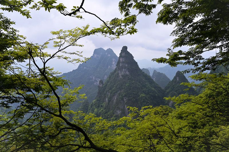 Горы, серпантины, канатки фото превью