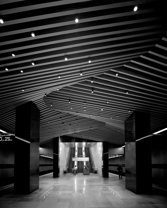 Архитектура интерьера, метро, станция, транспорт, черно-белое, дизайн интерьера, метро Москвы, московское метро, Interior architecture, metro, station, transport, black and white, interior design, undergroung, BNW, Moscow metro Underground waves  фото превью