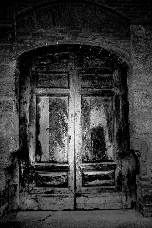 Old door фото превью