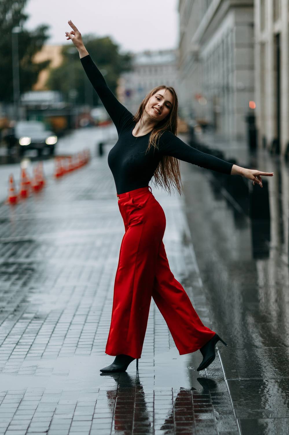 молодая девушка, городской стиль, дворы, на открытом воздухе, Алексей Плешков