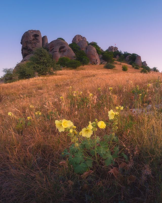 Утро у скалы Хой-Кая фото превью